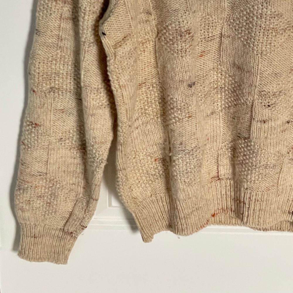 Pendleton Tan Wool V-Neck Knit Pullover Classic S… - image 4
